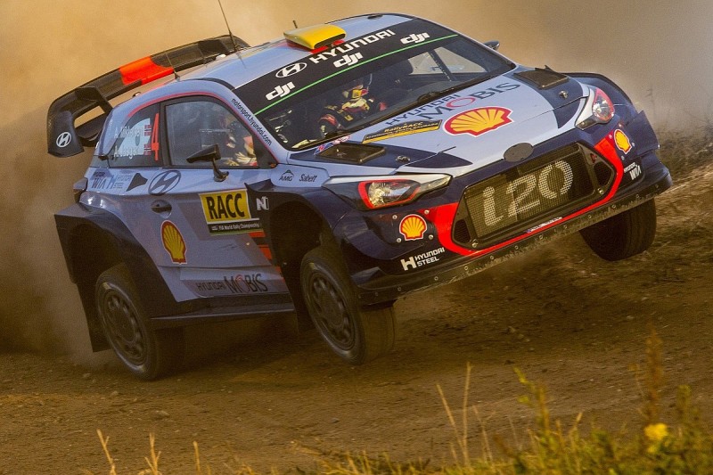 WRC Catalunya: Mikkelsen maintains lead on first day for Hyundai