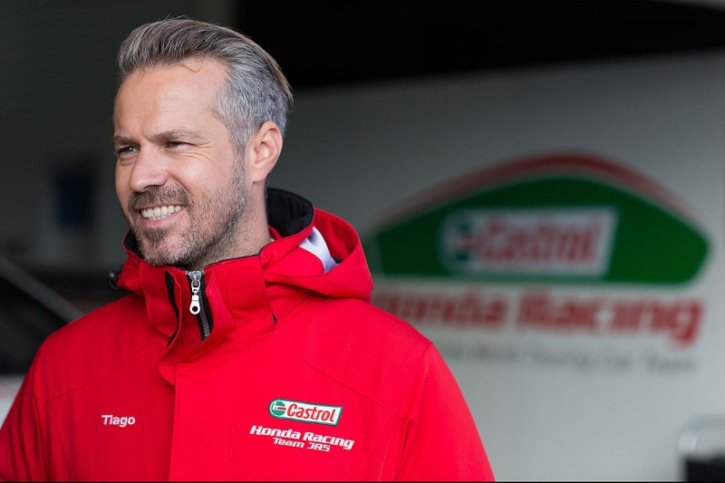 Brake failure caused crash that hospitalised WTCC leader Monteiro