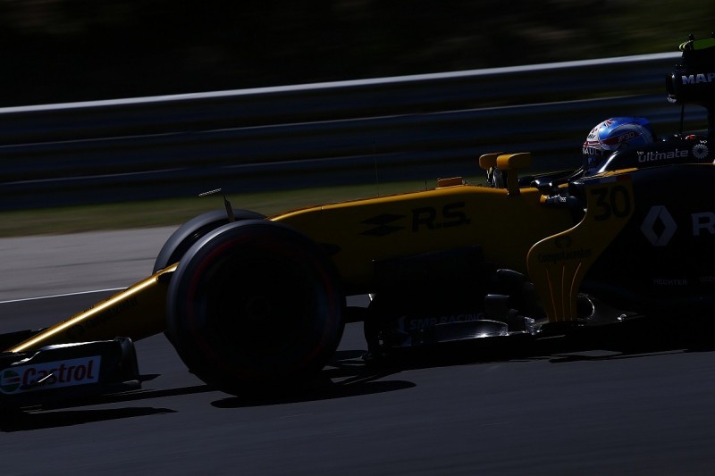 Renault F1 confirms contentious FIA tech man as executive director