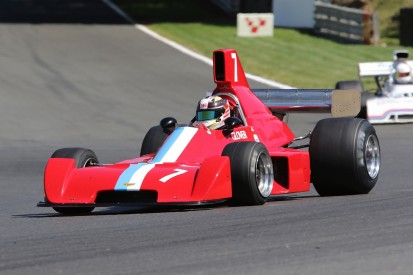 Formula 5000 cars return to Castle Combe for Autumn Classic
