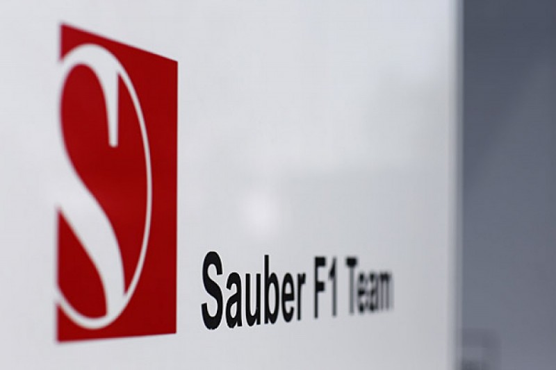 Sauber passes 2016 F1 crash tests ahead of late car debut