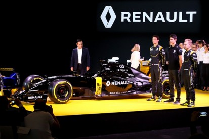 Renault launches its 2016 Formula 1 project