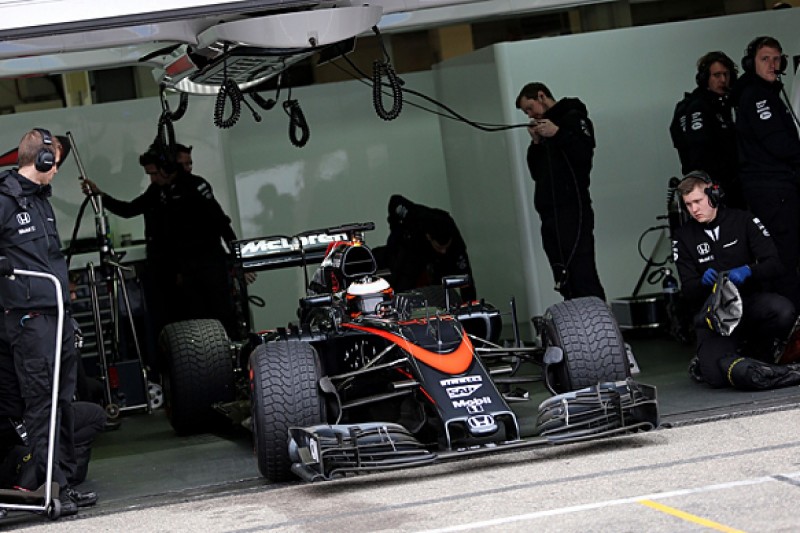 More Honda engine trouble for McLaren at Pirelli F1 tyre test