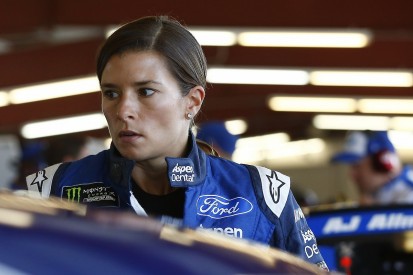Stewart: NASCAR Cup driver Patrick could go back to IndyCar for '18