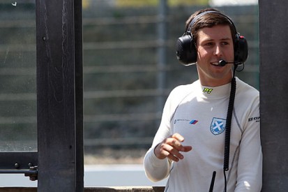 Alexander Sims returns for British GT part-season in 2016