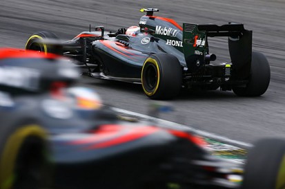 McLaren F1 team painful to watch in 2015 - Mika Hakkinen