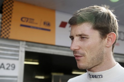 GT ace Kevin Estre joins Porsche from McLaren for 2016