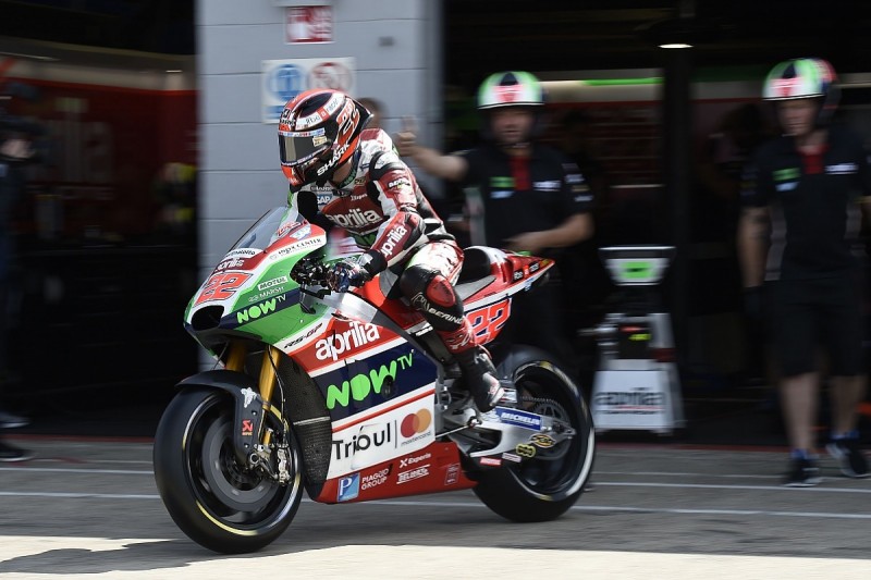 Redding says MotoGP rookie Lowes in difficult situation at Aprilia