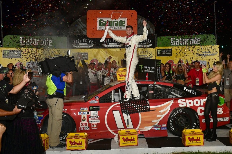 NASCAR Southern 500: Denny Hamlin wins at Darlington despite error