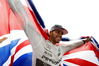 Lewis Hamilton tops F1 team principals' top 10 drivers of 2015