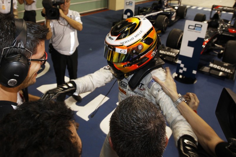 Abu Dhabi GP2: McLaren's Vandoorne claims series record with win
