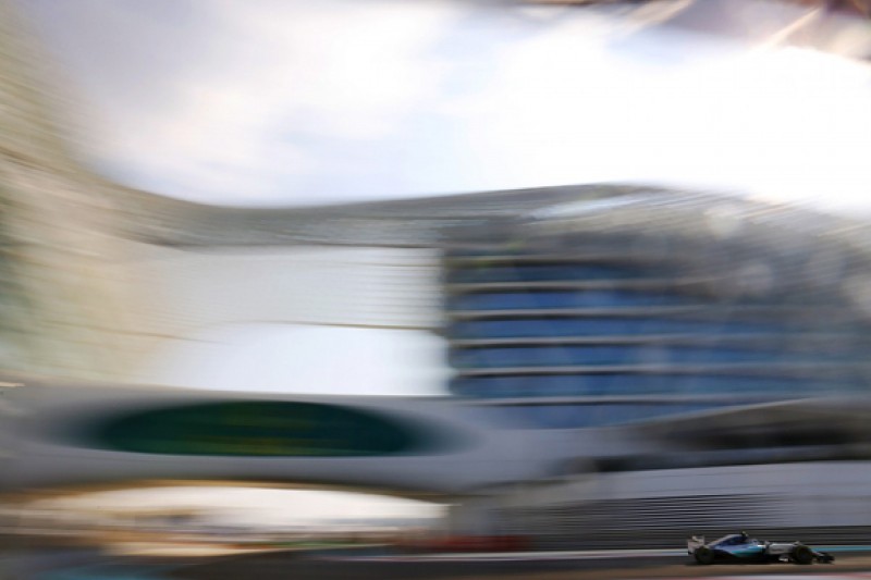 F1 Abu Dhabi GP: Mercedes' Rosberg stays on top in final practice