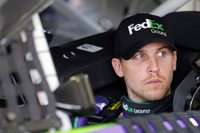 NASCAR Homestead: Denny Hamlin on pole, Kyle Busch best in Chase