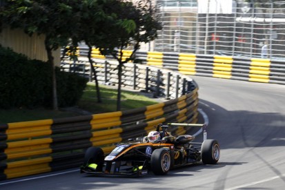 F3 Macau GP: Carlin's Giovinazzi leads Rosenqvist in first practice