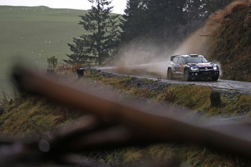 WRC Rally GB: Ogier closing on victory, Mikkelsen chasing Meeke