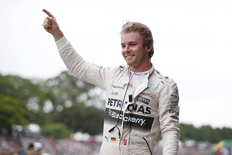 Brazilian F1 GP: Nico Rosberg defeats Lewis Hamilton at Interlagos