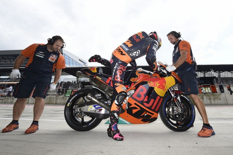 KTM changes Bradley Smith's crew chief for rest of MotoGP season