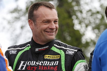 Maximum Motorsport joins 2016 BTCC grid with licence from AmD