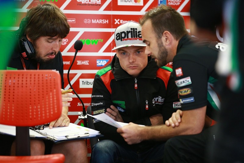 Sam Lowes set for Moto2 switch after losing Aprilia MotoGP ride