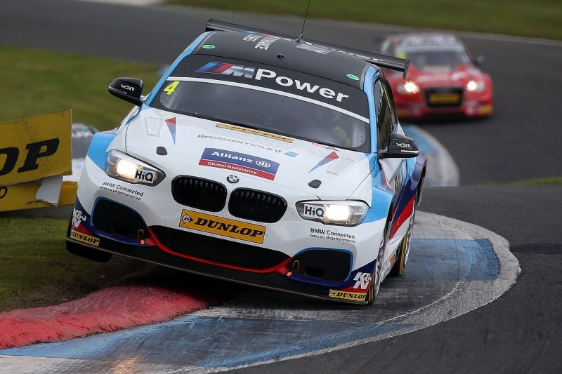 Knockhill BTCC: BMW's Colin Turkington set fastest time in practice
