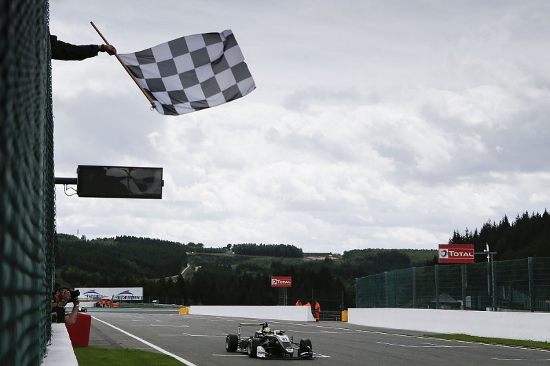 Spa European F3: Norris continues dominance with race one victory