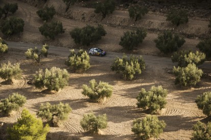 WRC Rally Catalunya: Volkswagen's Ogier extends advantage