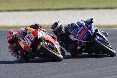 Phillip Island MotoGP: Marc Marquez beats Jorge Lorenzo on last lap