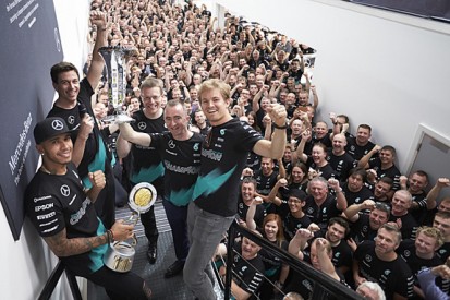 How does Mercedes' dominance of F1 compare to previous eras?