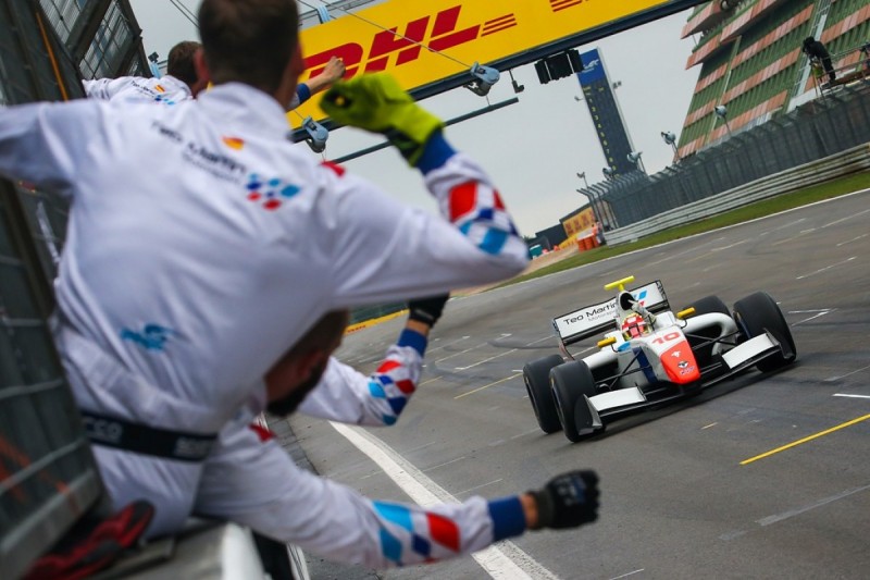 Nurburgring Formula V8 3.5: Palou takes maiden victory in the wet