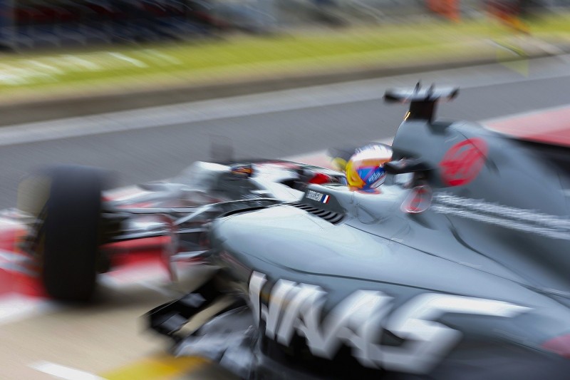 Grosjean: Hamilton 'completely blocked' me in British GP qualifying
