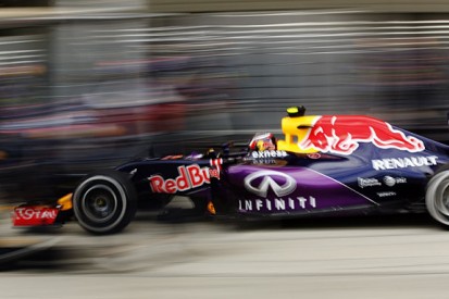 Red Bull back in talks with Renault over F1 engine supply