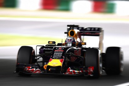 Red Bull's Ricciardo not going 'too crazy' about Renault F1 update