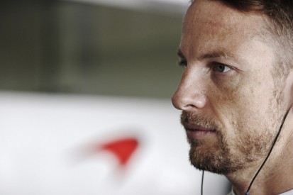 McLaren keeps Jenson Button for 2016 Formula 1 season