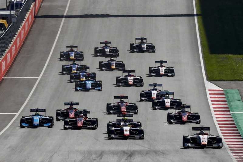 Red Bull Ring GP3: Hyman beats Ferrari junior Alesi to race two win
