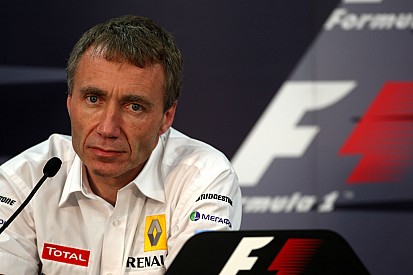 Renault confirms Bell working as a consultant