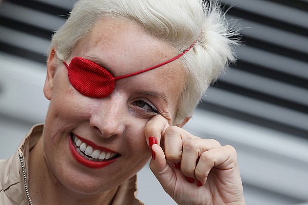 Saluez Maria de Villota en poursuivant sa mission