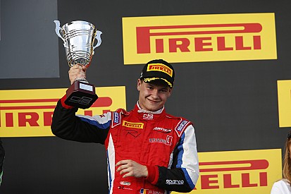 GP2 - Robert Visoiu rejoint Sirotkin chez Rapax