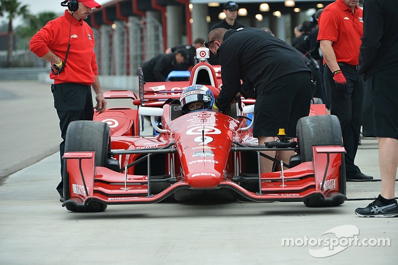 Команды IndyCar начали подготовку к сезону