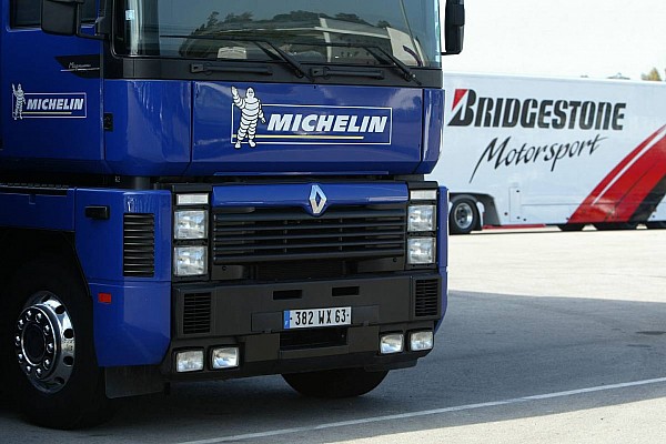 Michelin prépare le Grand Prix du Qatar 2016