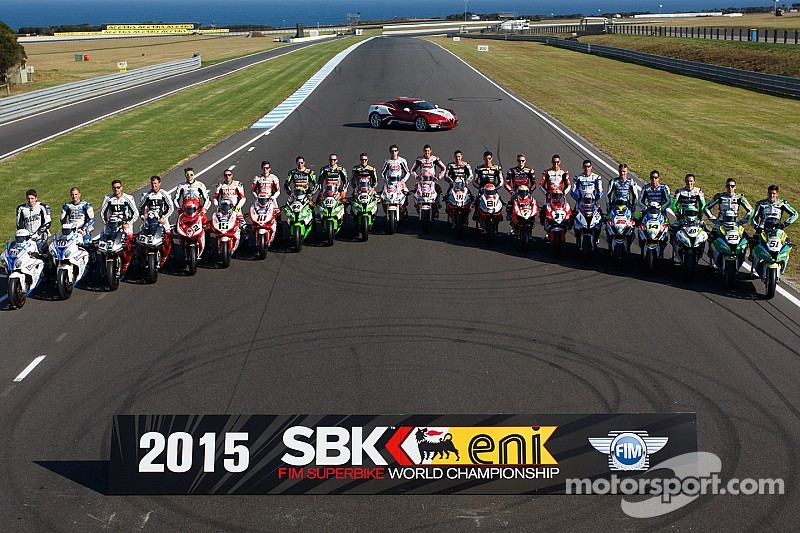 Les pilotes du World Superbike prennent la pose