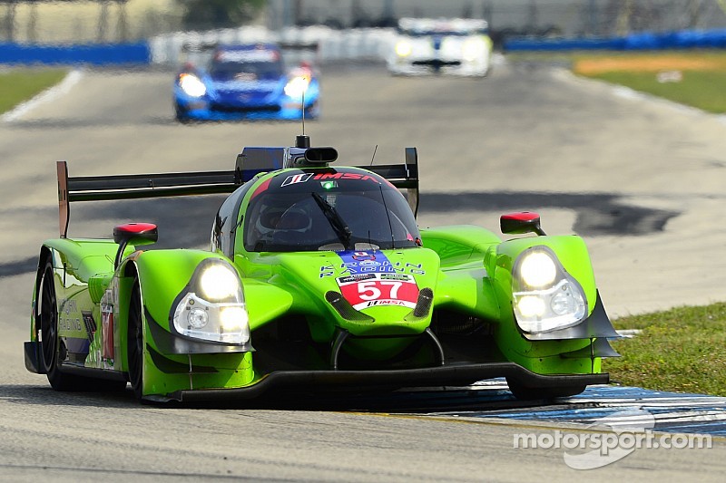 Olivier Pla con la pole en Sebring