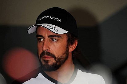 "Un momento muy difícil en mi carrera": Alonso