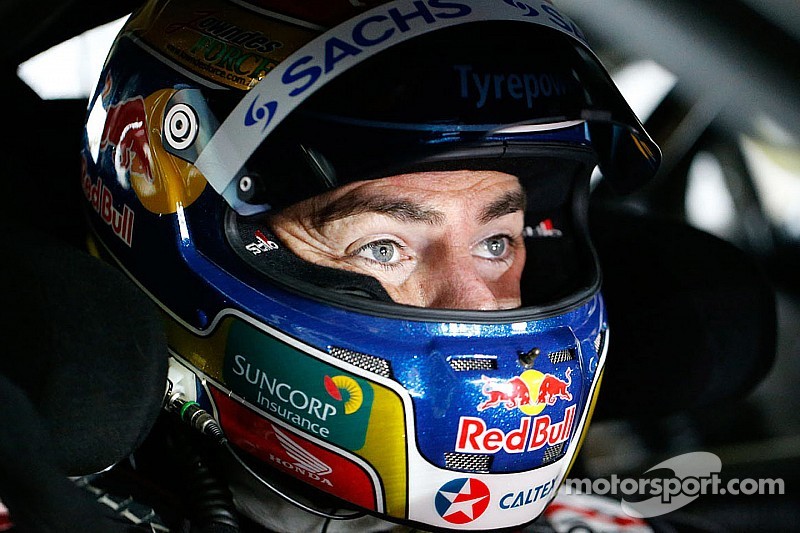 Lowndes takes pole positions for both Race 4 and 5