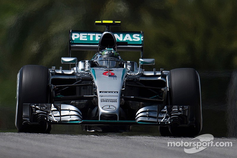 Rosberg pips Hamilton in final Sepang practice
