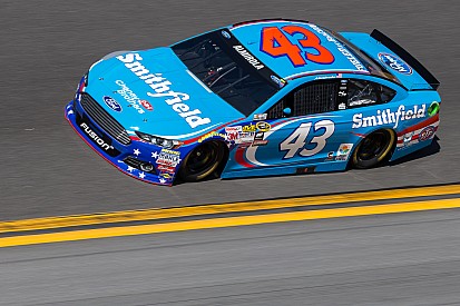 Early contact in practice sends Almirola to the garage