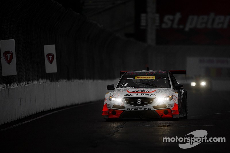 #43 RealTime Racing Acura TLX-GT: Ryan Eversley