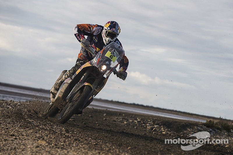Sam Sunderland mantiene el liderato