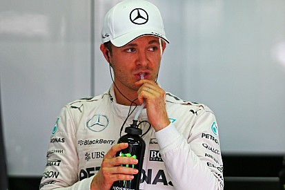"Rosberg montre des signes inquiétants," affirme Coulthard