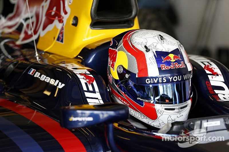 Гасли сядет за руль Toro Rosso на тестах в Барселоне