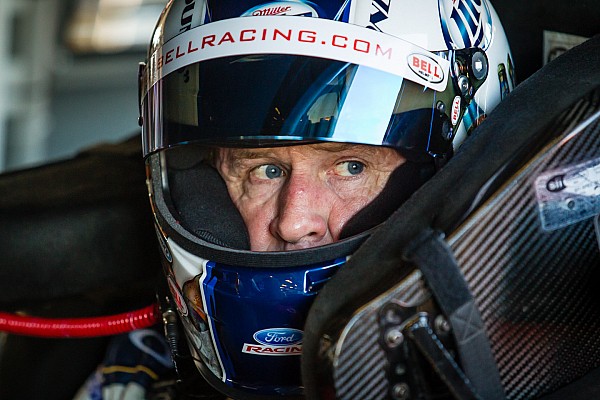 Leyenda de NASCAR Rusty Wallace sale del retiro